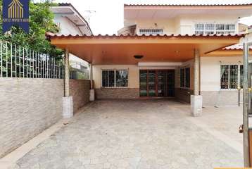 For Sale บ้านเดี่ยวพร้อมอยู่ หมู่บ้านอยู่เจริญ รัชดา-ดินแดง