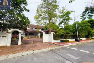 บ้านเดี่ยว ให้เช่า Lakeside Villa 2 บางนาตราด กม.8 พร้อมเฟอร์นิเจอร์ ทั้งหลัง