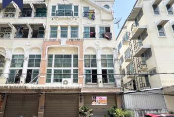 ทาวน์โฮม 4.5 ชั้น คาซ่ายูเรก้า บางแค(หลัก2) หลังริม