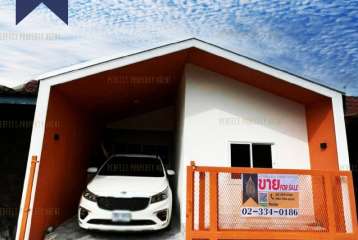 ทาวน์เฮ้าส์ เรือนสุข 1 ลำผักกูด ธัญบุรี ปทุมธานี บ้านรีโนเวทใหม่
