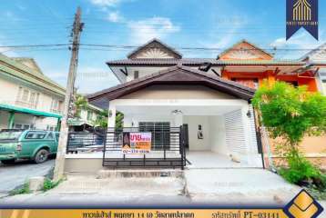 ขายทาวน์เฮ้าส์หลังมุม  พฤกษา 14 เอ วัดลาดปลาดุก บางบัวทอง รีโนเวทใหม่