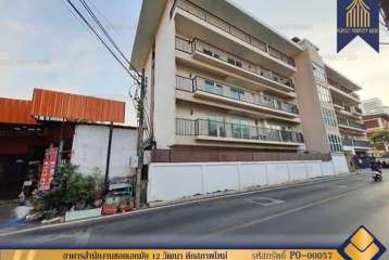 ให้เช่า อาคารสำนักงานซอยเอกมัย 12 วัฒนา ตึกสภาพใหม่ เหมาะทำร้านอาหารหรือออฟฟิศ