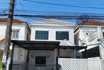ขายทาวน์เฮ้าส์ อมรทรัพย์ เลียบวารี ถนนเมน หนองจอก พร้อมอยู่ ฟรีโอน