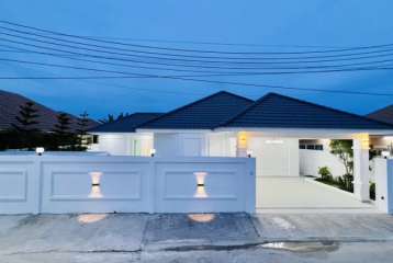 ขายบ้านเดี่ยวพูลวิลล่า รวิพร ซิตี้โฮม หนองไม้แก่น เฟอร์นิเจอร์บิ้วอินทั้งหลัง เครื่องใช้ไฟฟ้าครบครัน มีสระว่ายน้ำสวย