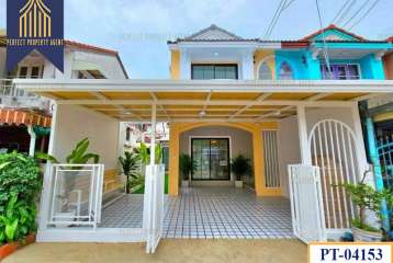 ทาวน์เฮาส์หมู่บ้านสิรารมย์บางบัวทอง