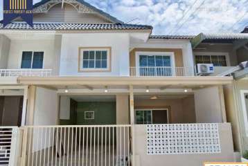 ทาวน์เฮ้าส์รีโนเวทใหม่ พฤกษา 18/1 ราคาถูก