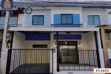 ขาย ทาวน์เฮ้าส์ พฤกษา 54/1 บางแม่นาง บางใหญ่ รีโนเวทใหม่