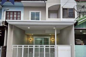 ขายด่วน นันทิชา 2 ไทรน้อย แต่งใหม่สวยพร้อมอยู่