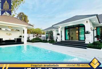 For sale: Pattaya pool villa, 216 sqw. Praraphanimit (พรประภานิมิตร), modern and luxurious, fully furnished with appliances.
