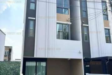 บ้านหัวมุมให้เช่า เหมาะทำโฮมออฟฟิศ บ้านกลางเมือง วิภาวดี-แจ้งวัฒนะ Pet friendly and company