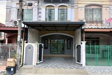 ขายบ้านรุ่งกิจแกรนด์วิสต้า  หทัยราษฎร์  คลองสามวา  สามวาตะตก  กรุงเทพมหานคร